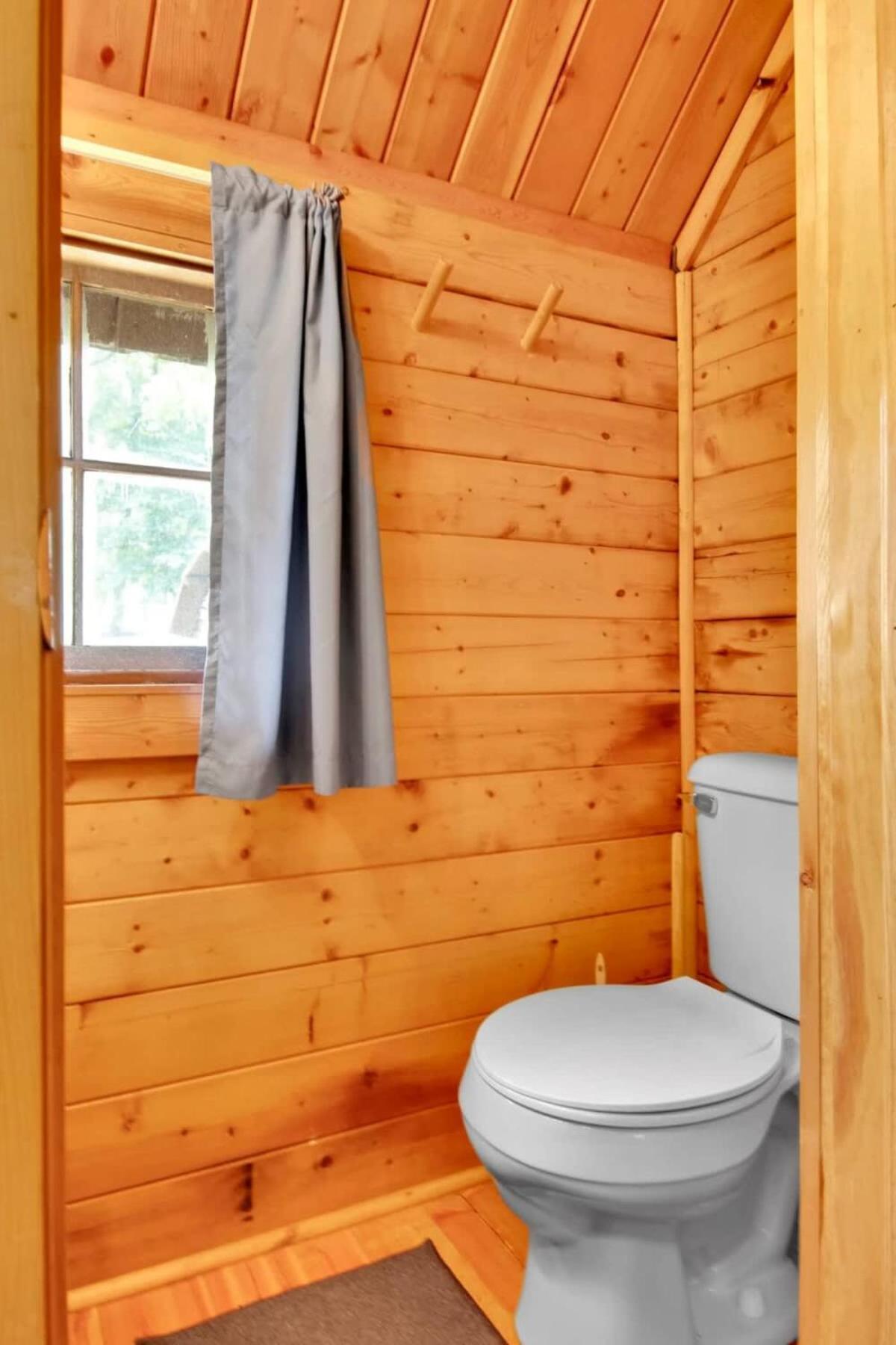 Rustic Cabin With Pool Access 布卢明顿 外观 照片